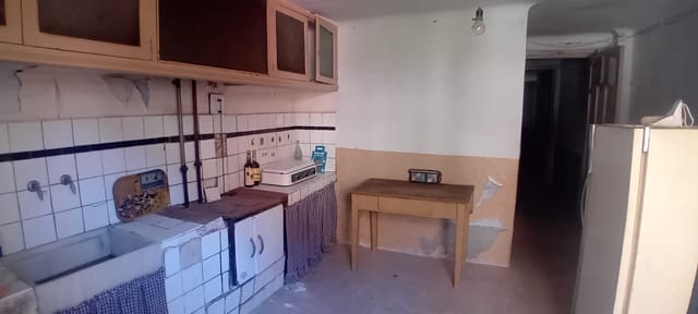 3 soveværelse Byhus til salg i Montalbán - € 15.000 (Ref: 9057145)