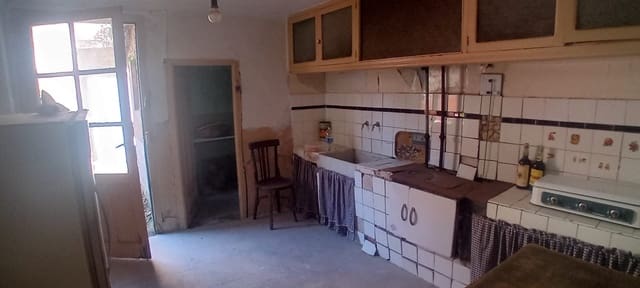 3 soveværelse Byhus til salg i Montalbán - € 15.000 (Ref: 9057145)