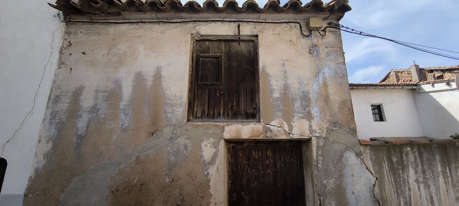 3 soveværelse Byhus til salg i Montalban - € 15.000 (Ref: 9057145)