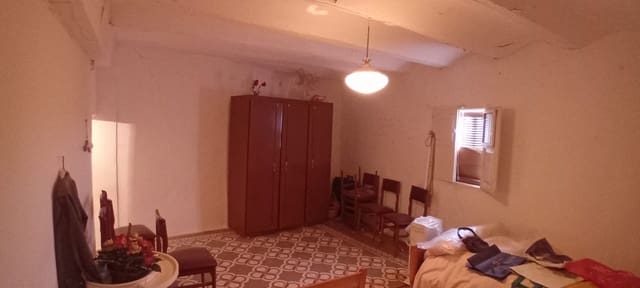 2 bedroom Townhouse for sale in Villarquemado - € 37,000 (Ref: 9400111)