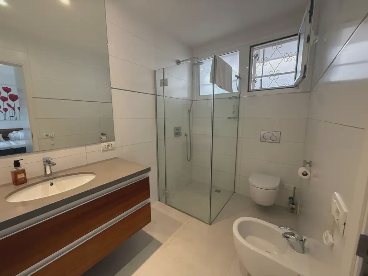 3 soverom Villa til salgs i Puerto de la Cruz med garasje - € 1 500 000 (Ref: 10009880)