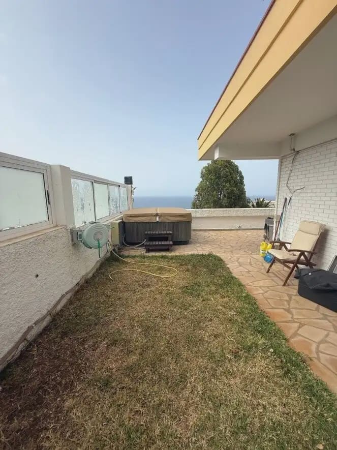 3 soverom Villa til salgs i Puerto de la Cruz med garasje - € 1 500 000 (Ref: 10009880)