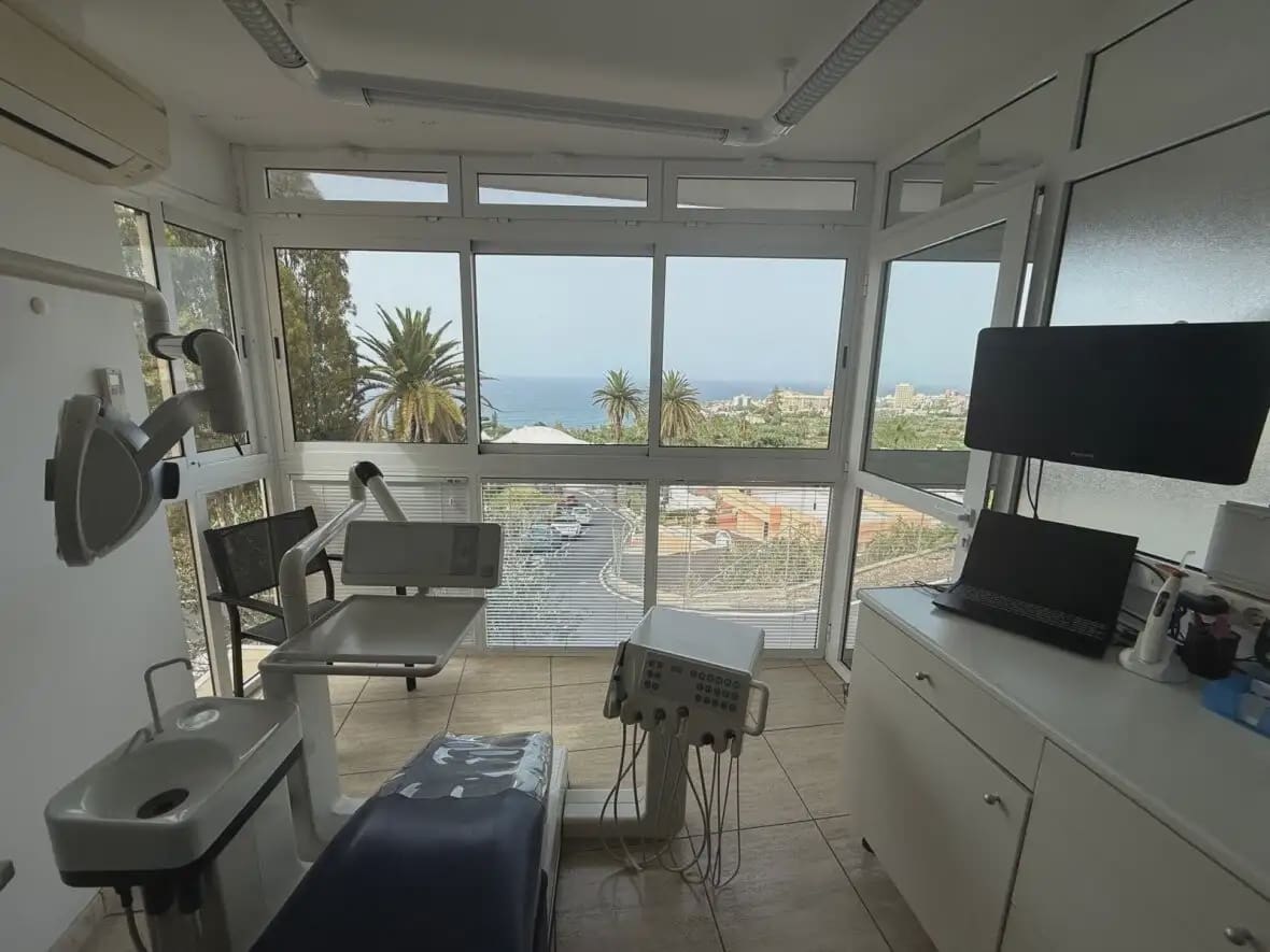 3 soverom Villa til salgs i Puerto de la Cruz med garasje - € 1 500 000 (Ref: 10009880)