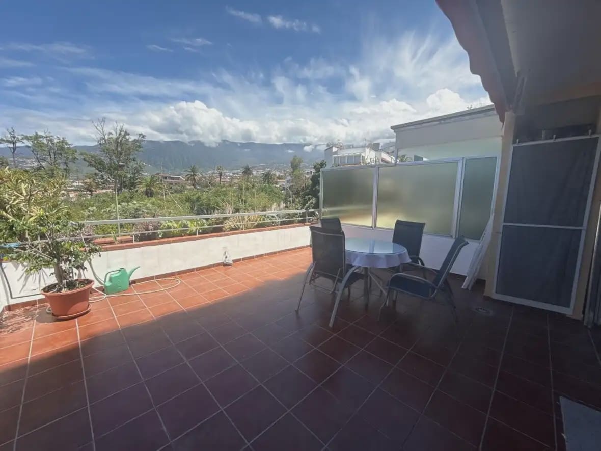 Estudio de 1 habitación en Puerto de la Cruz en venta - 220.000 € (Ref: 10021872)