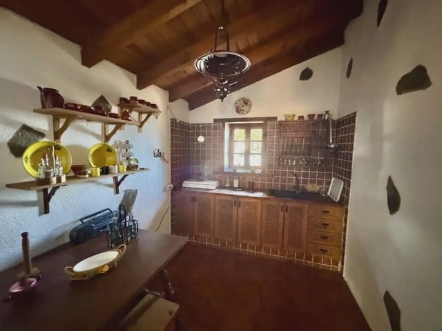 4 soveværelse Finca/Landehus til salg i La Matanza de Acentejo - € 290.000 (Ref: 10021875)
