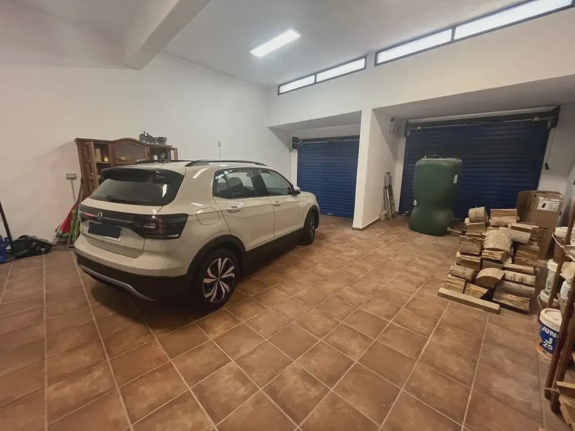 3 bedroom Villa for sale in El Sauzal with garage - € 620,000 (Ref: 10021876)