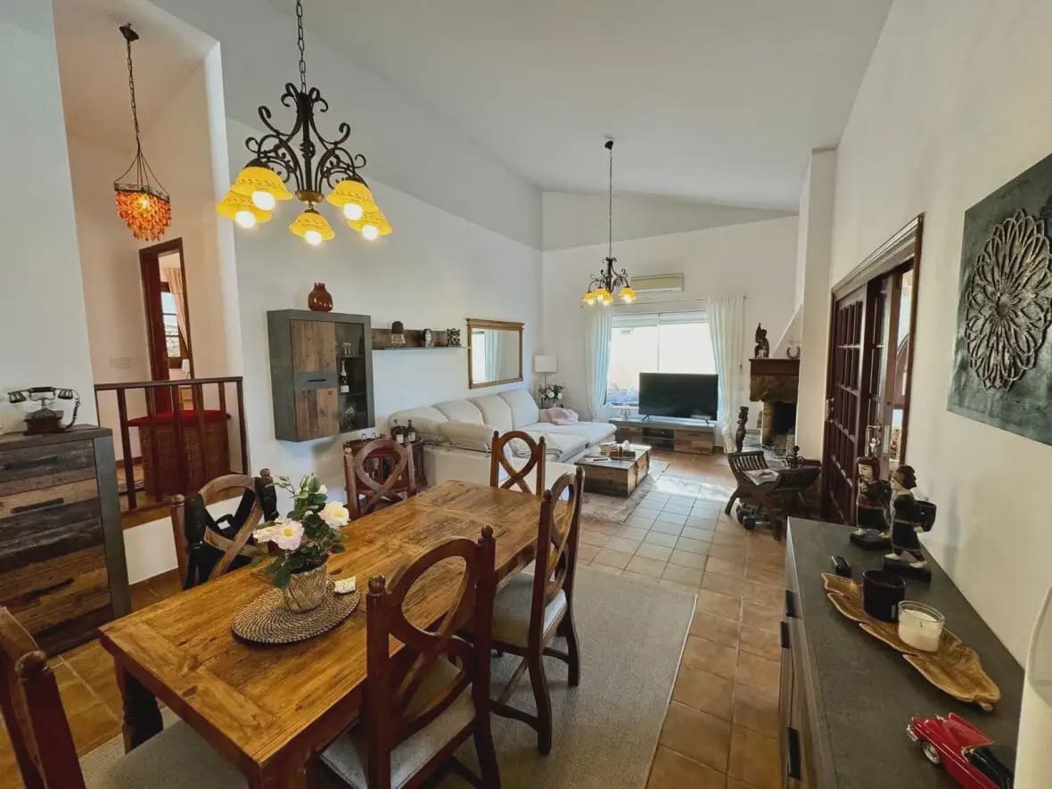3 bedroom Villa for sale in El Sauzal with garage - € 620,000 (Ref: 10021876)