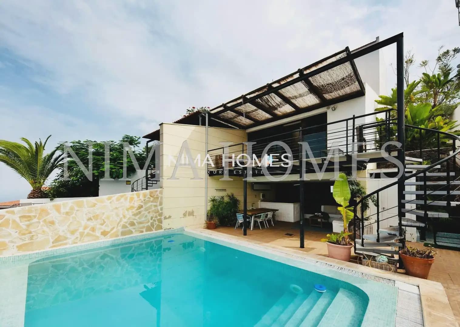 5 Zimmer Villa zu verkaufen in Santa Ursula mit Pool Garage - 570.000 € (Ref: 10021877)