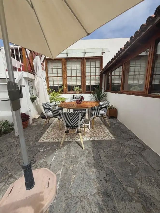 5 chambre Finca/Maison de Campagne à vendre à Garachico avec garage - 800 000 € (Ref: 10021879)