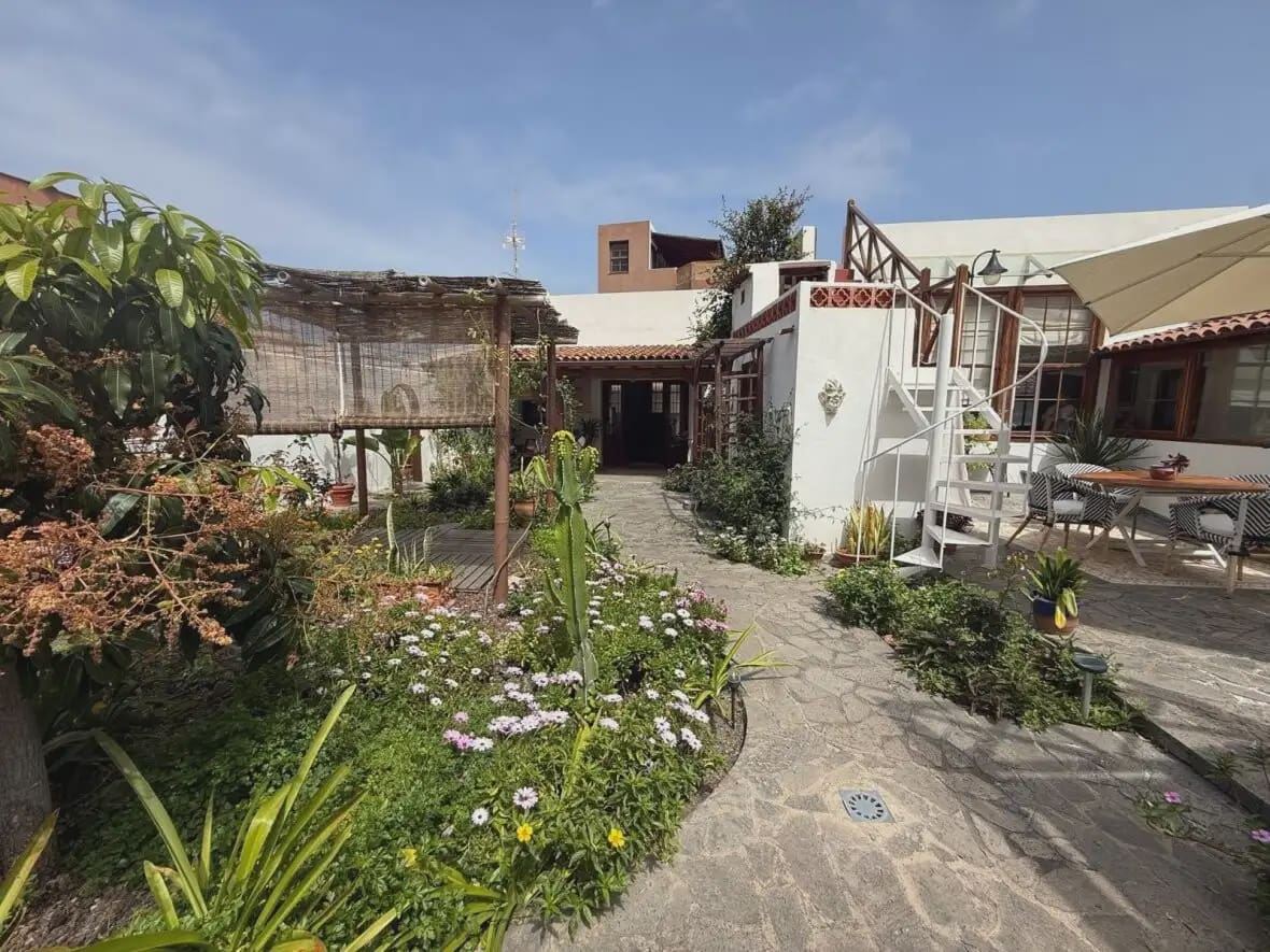 5 chambre Finca/Maison de Campagne à vendre à Garachico avec garage - 800 000 € (Ref: 10021879)