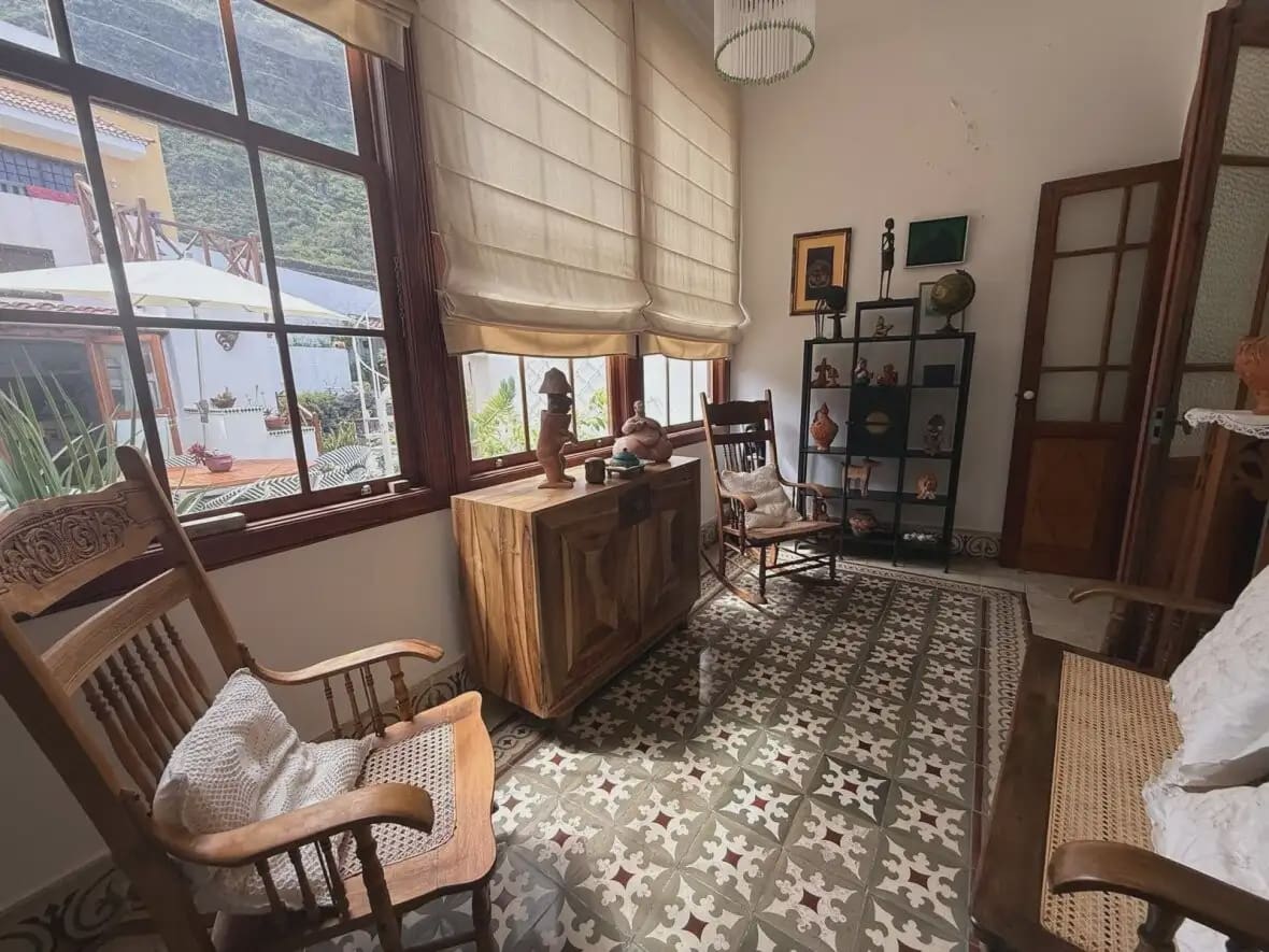 5 chambre Finca/Maison de Campagne à vendre à Garachico avec garage - 800 000 € (Ref: 10021879)