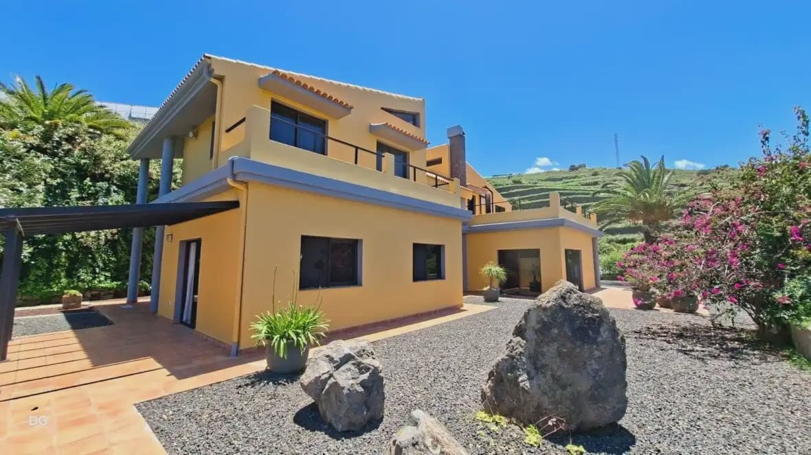 6 soveværelse Finca/Landehus til salg i San Juan de la Rambla med garage - € 1.250.000 (Ref: 10021883)