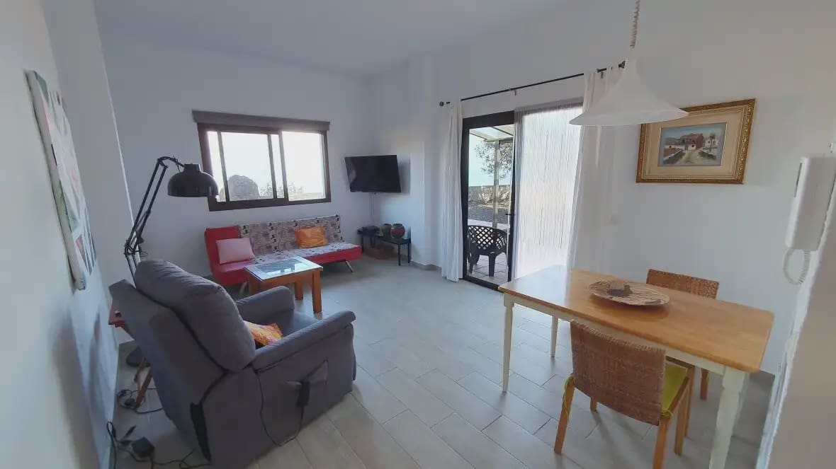 6 soveværelse Finca/Landehus til salg i San Juan de la Rambla med garage - € 1.250.000 (Ref: 10021883)