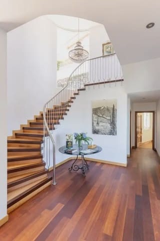 7 chambre Finca/Maison de Campagne à vendre à Puerto de la Cruz avec garage - 1 800 000 € (Ref: 10021884)