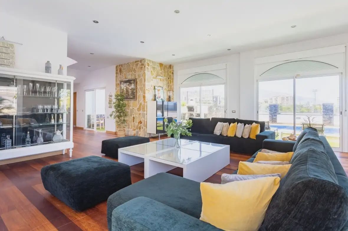 7 chambre Finca/Maison de Campagne à vendre à Puerto de la Cruz avec garage - 1 800 000 € (Ref: 10021884)