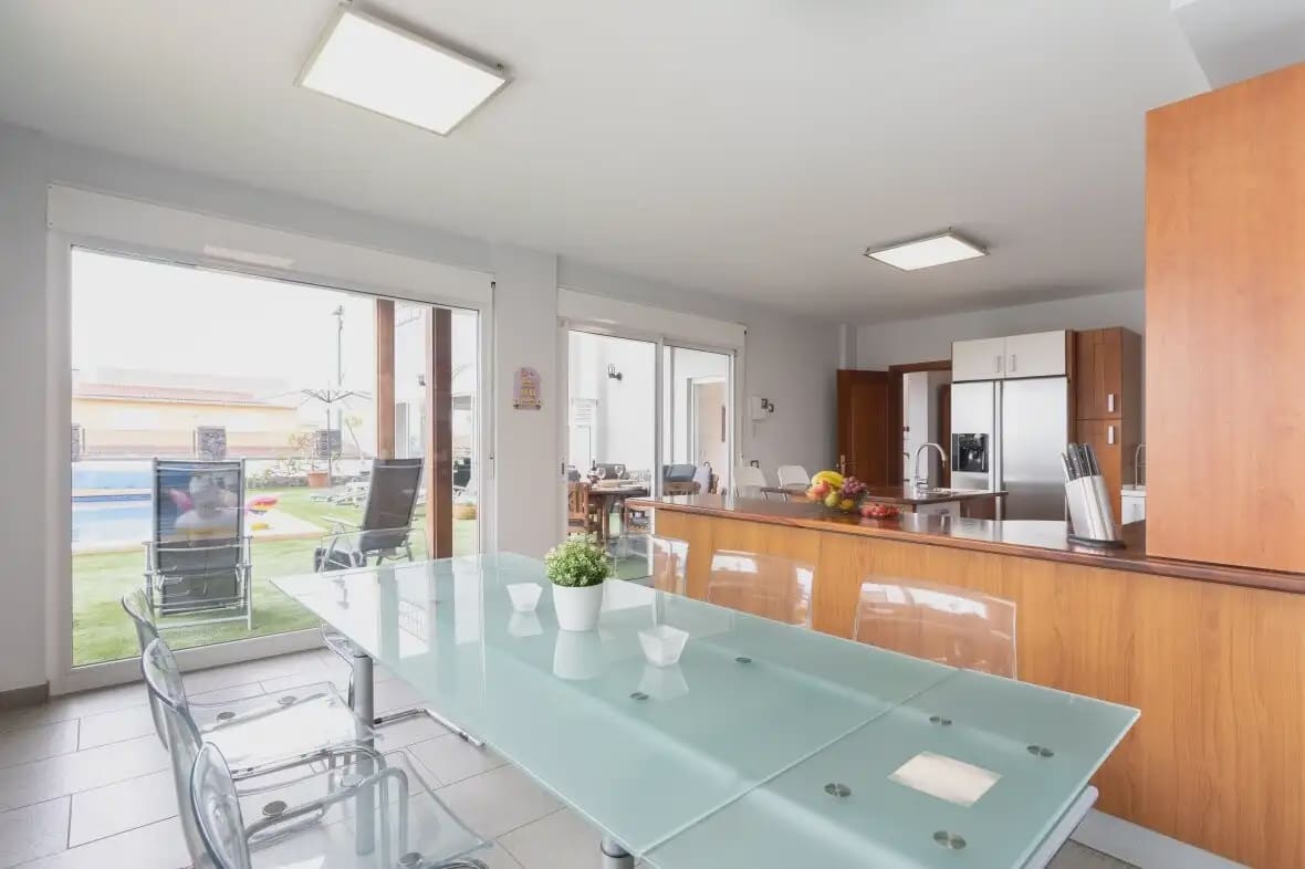7 chambre Finca/Maison de Campagne à vendre à Puerto de la Cruz avec garage - 1 800 000 € (Ref: 10021884)