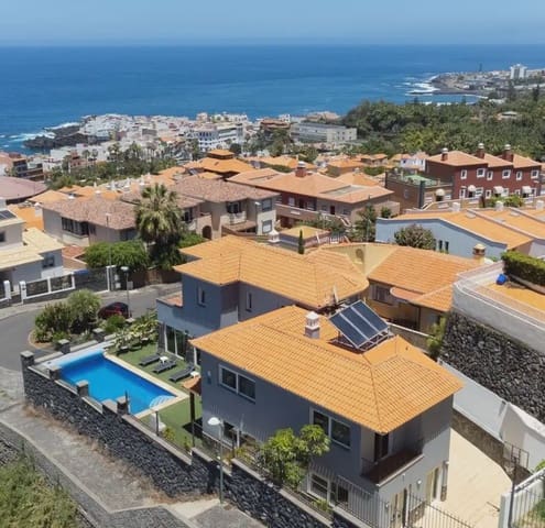 7 chambre Finca/Maison de Campagne à vendre à Puerto de la Cruz avec garage - 1 800 000 € (Ref: 10021884)