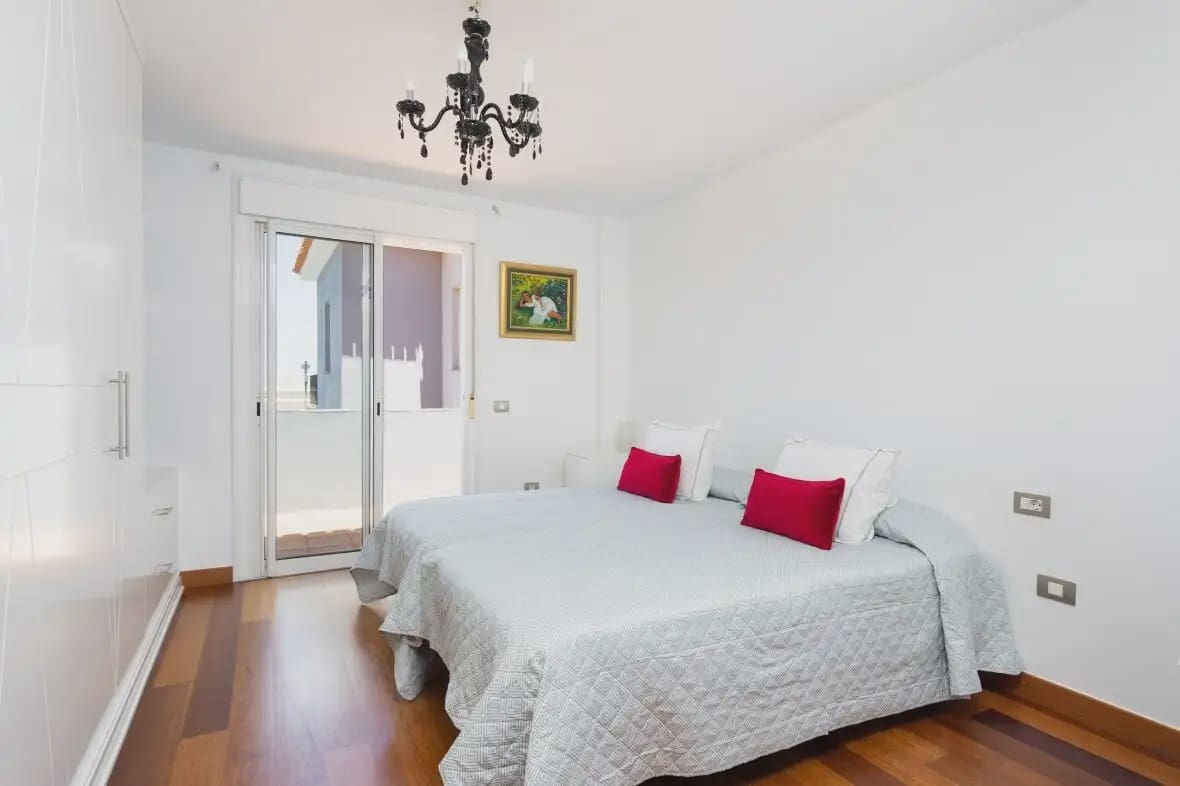 7 chambre Finca/Maison de Campagne à vendre à Puerto de la Cruz avec garage - 1 800 000 € (Ref: 10021884)