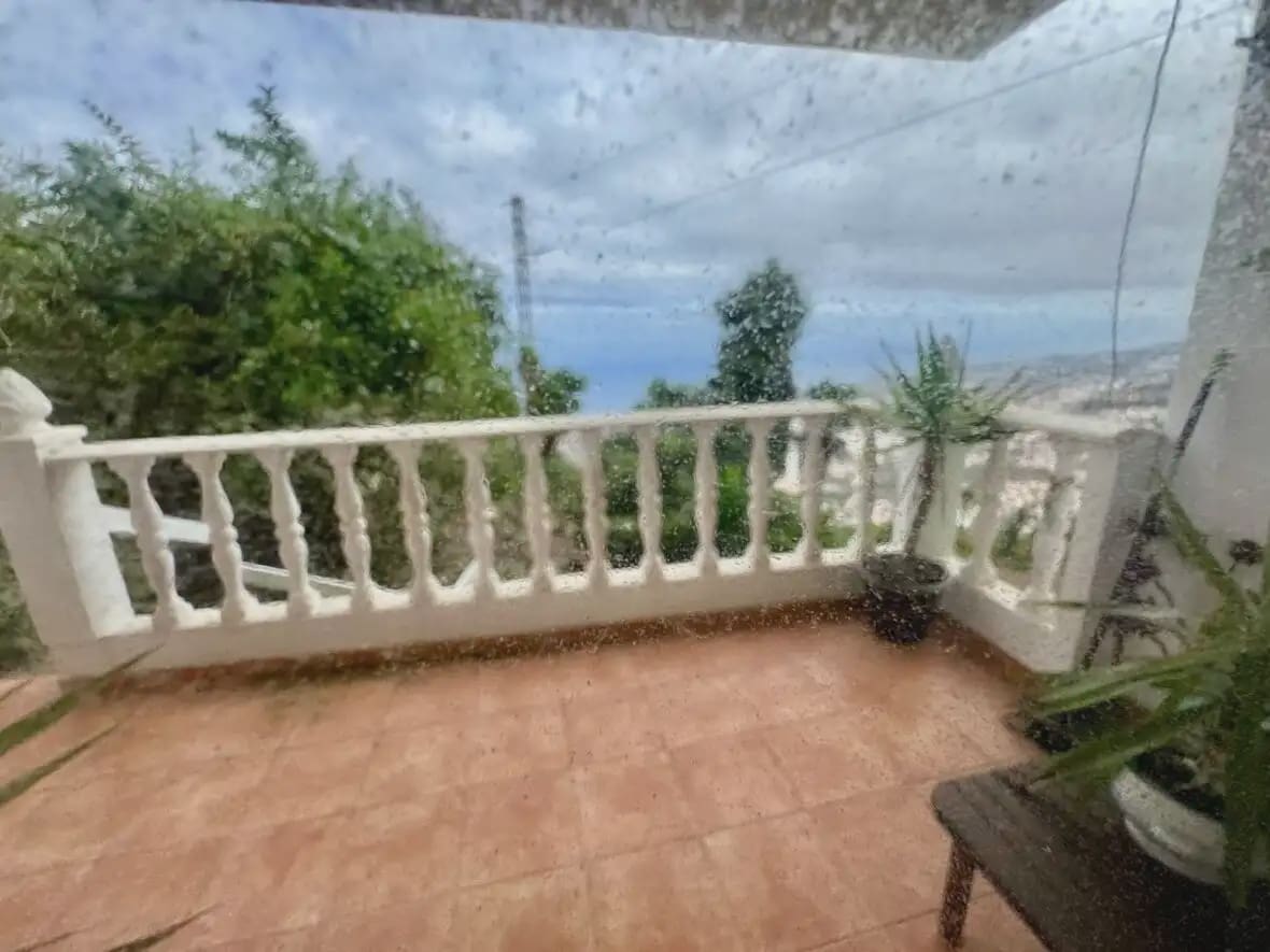 9 bedroom Business for sale in Icod de los Vinos - € 900,000 (Ref: 10021885)