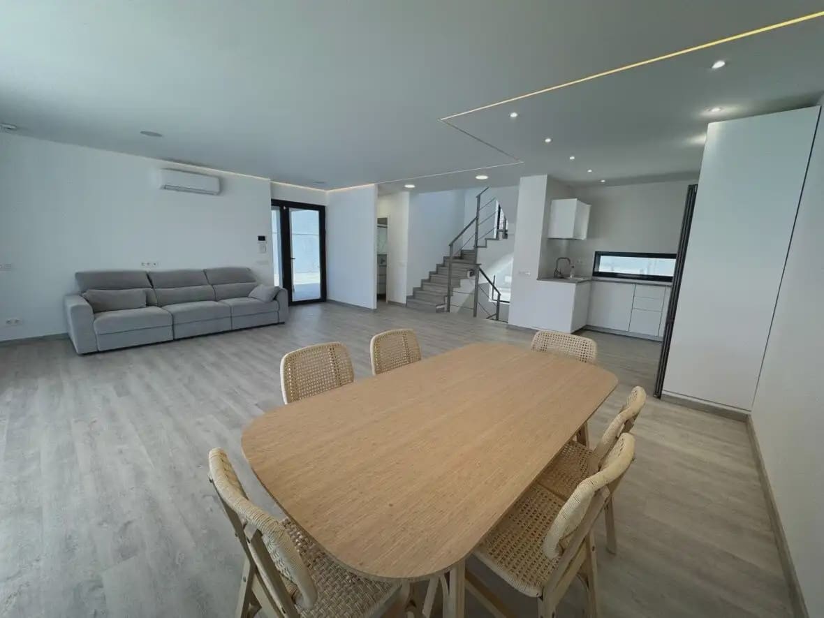 Chalet de 4 habitaciones en Adeje en venta con garaje - 1.850.000 € (Ref: 10021887)