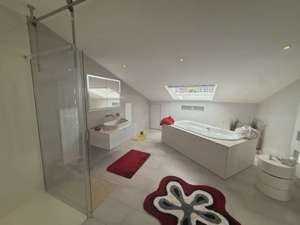 Adosado de 4 habitaciones en Puerto de la Cruz en venta con garaje - 1.100.000 € (Ref: 10021889)
