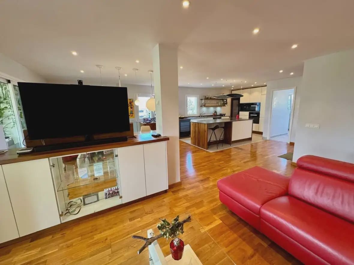 Adosado de 4 habitaciones en Puerto de la Cruz en venta con garaje - 1.100.000 € (Ref: 10021889)