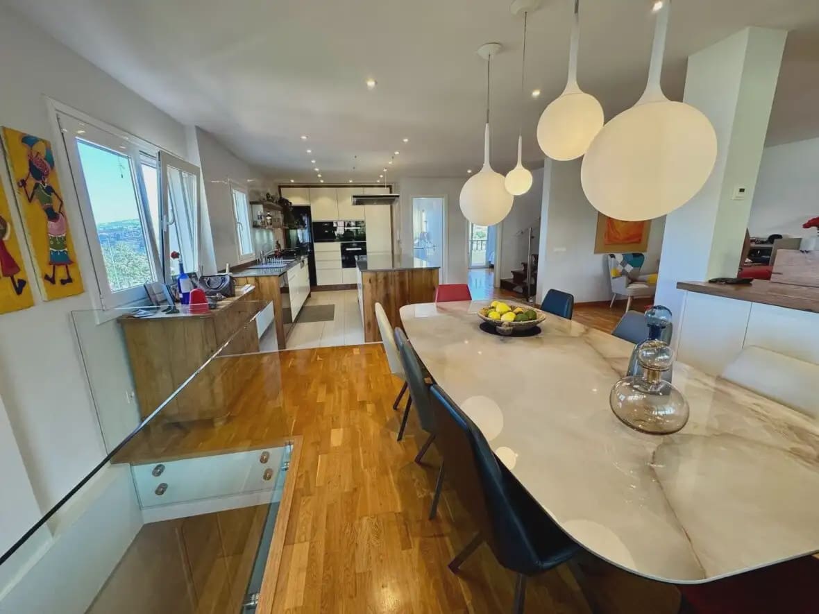 Adosado de 4 habitaciones en Puerto de la Cruz en venta con garaje - 1.100.000 € (Ref: 10021889)