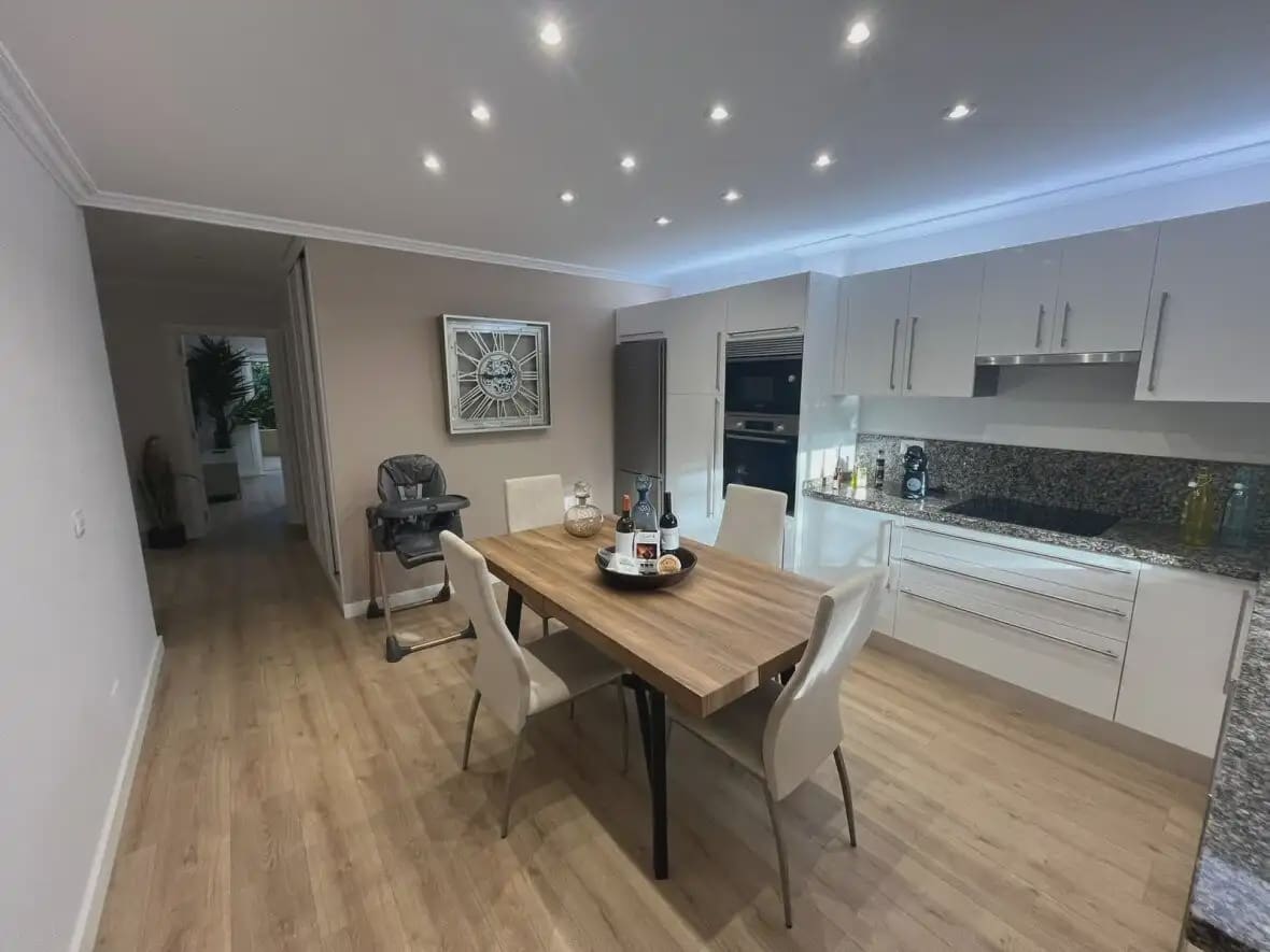 Adosado de 4 habitaciones en Puerto de la Cruz en venta con garaje - 1.100.000 € (Ref: 10021889)