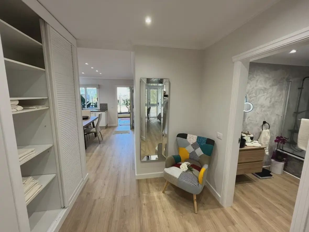 Adosado de 4 habitaciones en Puerto de la Cruz en venta con garaje - 1.100.000 € (Ref: 10021889)