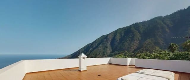 5 sovrum Finca/Hus på landet till salu i La Orotava med garage - 870 000 € (Ref: 10021972)