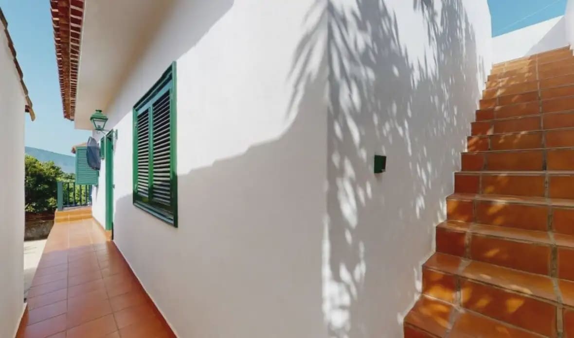 5 quarto Quinta/Casa Rural para venda em La Orotava com garagem - 870 000 € (Ref: 10021972)