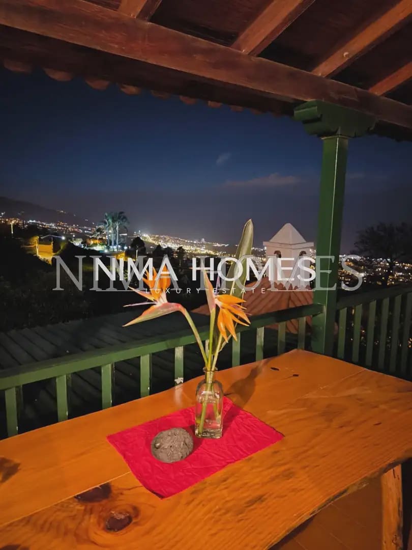 Finca/Casa Rural de 5 habitaciones en La Orotava en venta con piscina garaje - 870.000 € (Ref: 10021972)