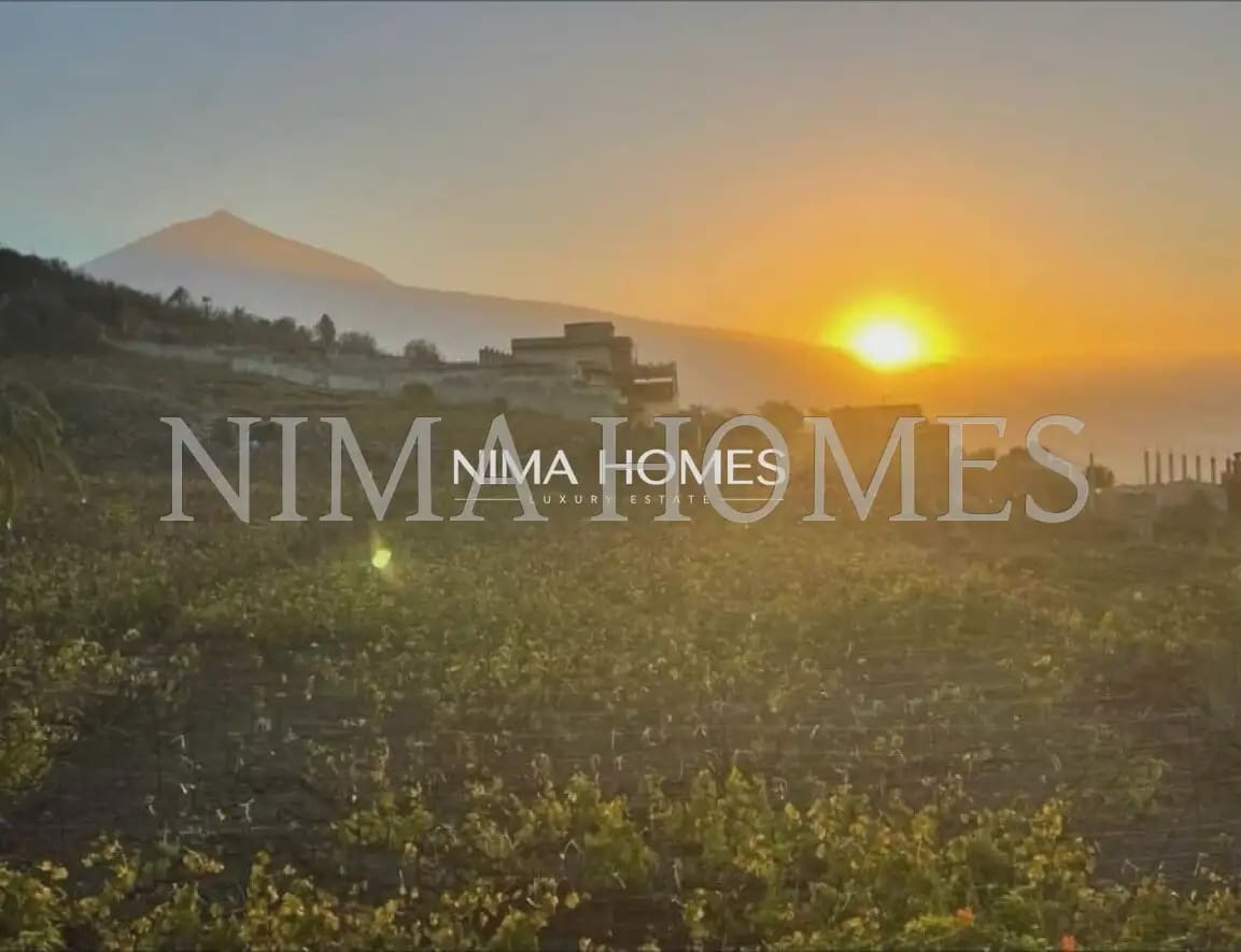 Finca/Casa Rural de 5 habitaciones en La Orotava en venta con piscina garaje - 870.000 € (Ref: 10021972)