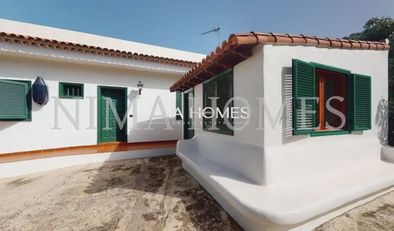 Finca/Casa Rural de 5 habitaciones en La Orotava en venta con piscina garaje - 870.000 € (Ref: 10021972)