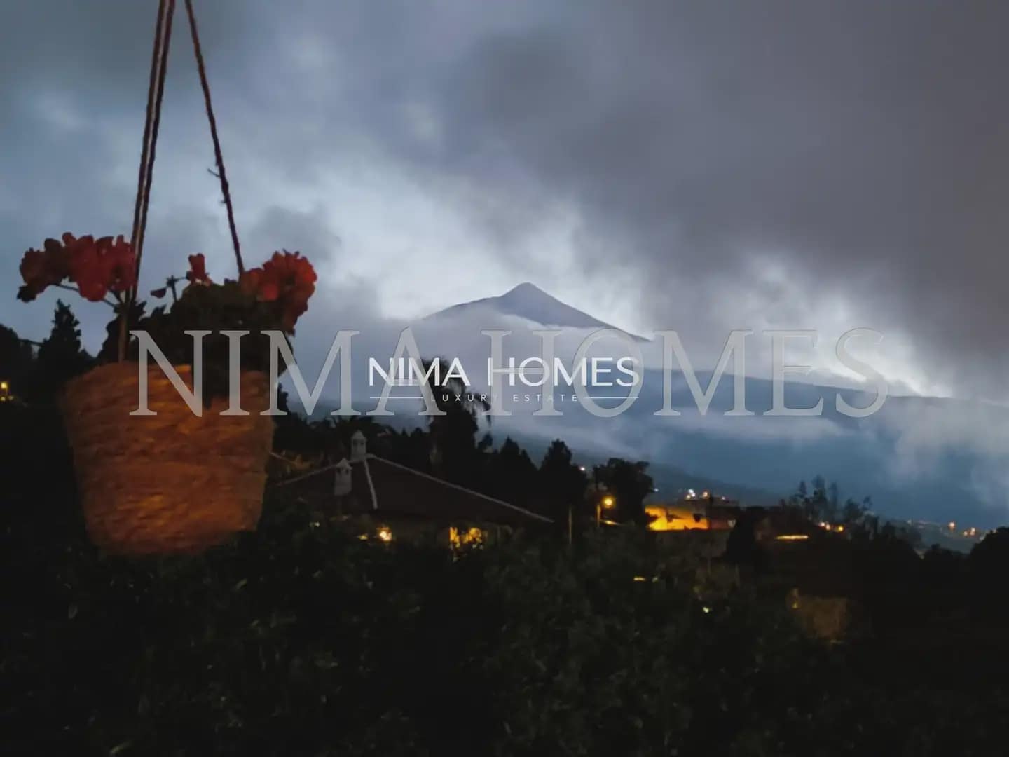 Finca/Casa Rural de 5 habitaciones en La Orotava en venta con piscina garaje - 870.000 € (Ref: 10021972)