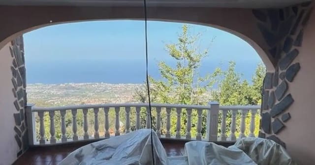 10 soveværelse Finca/Landehus til salg i La Orotava med garage - € 1.800.000 (Ref: 10029837)