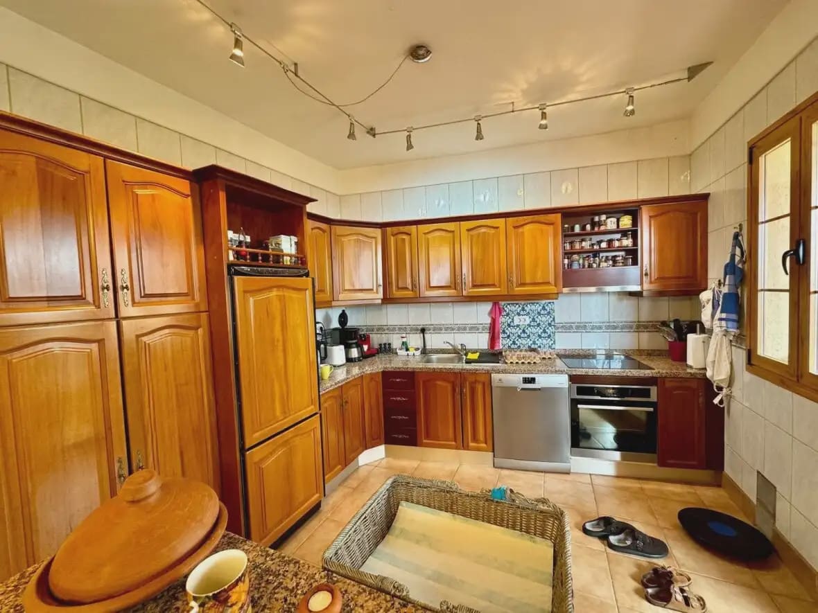 4 chambre Villa/Maison à vendre à Icod de los Vinos - 395 000 € (Ref: 10033187)