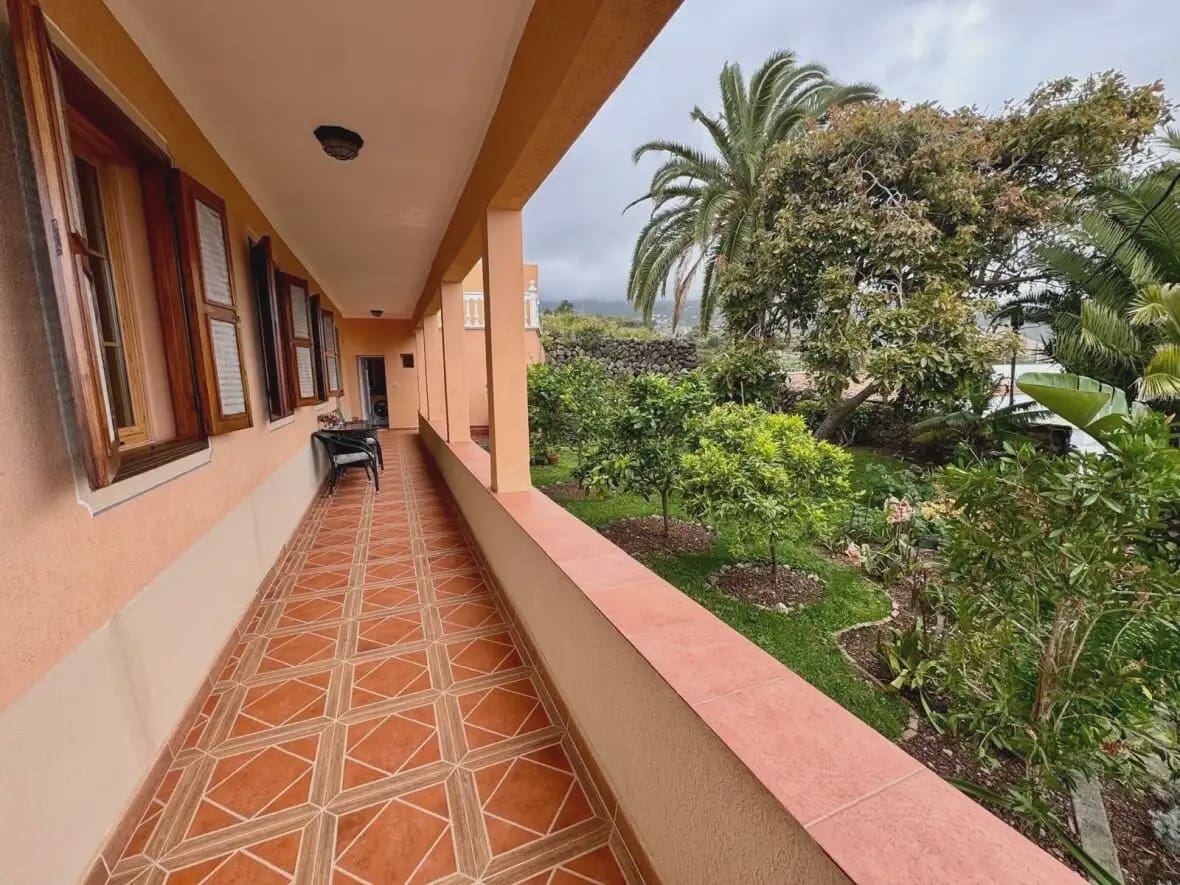 4 chambre Villa/Maison à vendre à Icod de los Vinos - 395 000 € (Ref: 10033187)