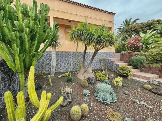 4 chambre Villa/Maison à vendre à Icod de los Vinos - 395 000 € (Ref: 10033187)