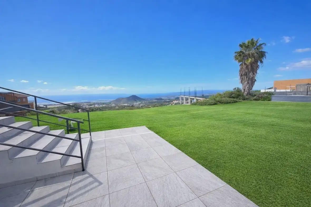 8 soveværelse Villa til salg i San Miguel de Abona - € 950.000 (Ref: 10071880)
