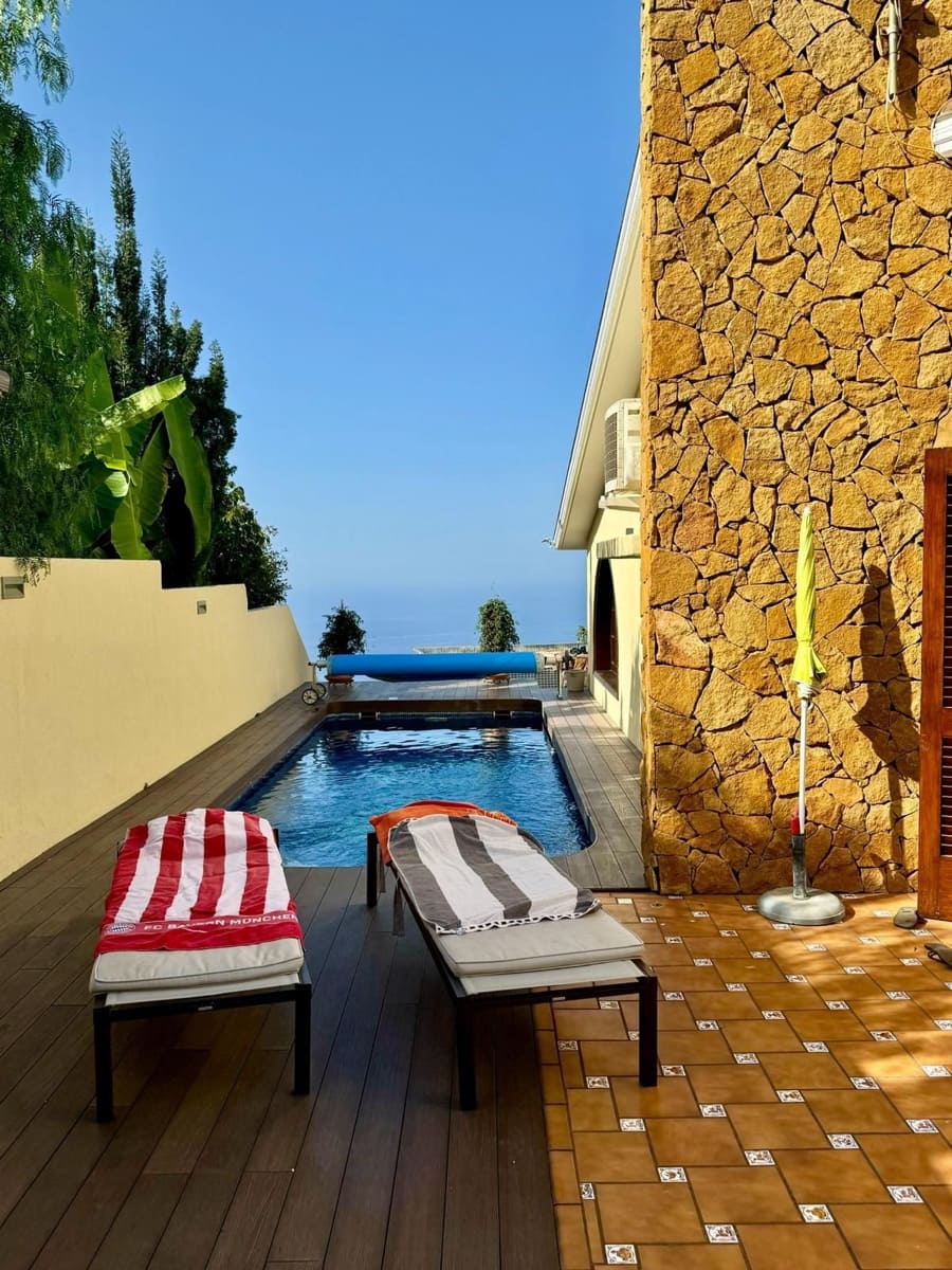 4 quarto Moradia para venda em El Sauzal com piscina garagem - 790 000 € (Ref: 8780235)