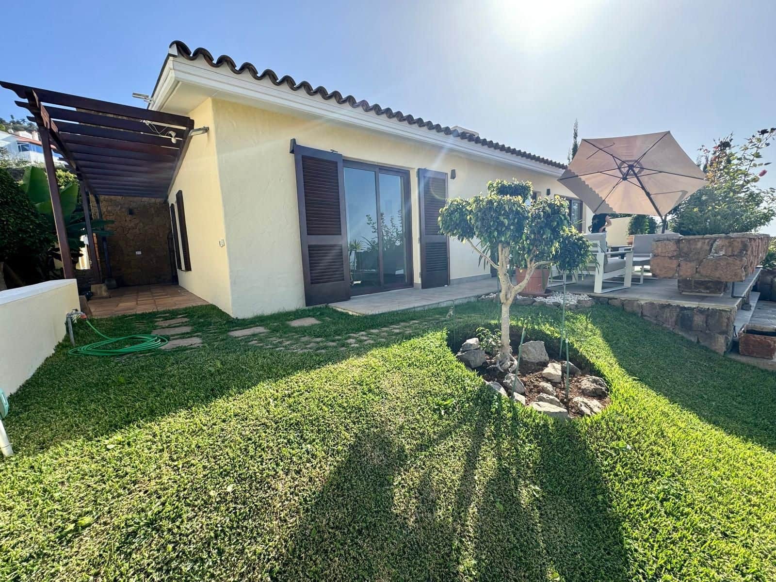 4 quarto Moradia para venda em El Sauzal com piscina garagem - 790 000 € (Ref: 8780235)