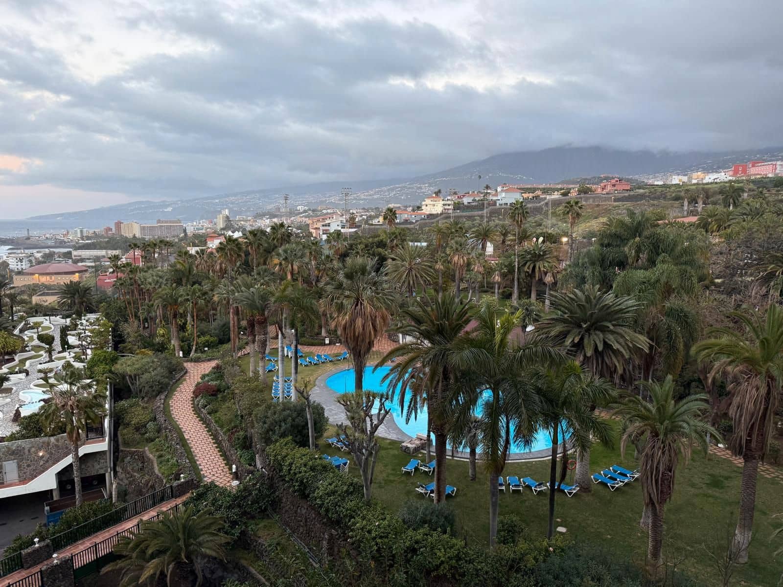 4 soveværelse Lejlighed til salg i Los Realejos med swimmingpool - € 249.000 (Ref: 8840623)