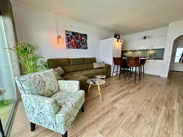 2 slaapkamer Appartement te koop in Tacoronte met zwembad - € 285.000 (Ref: 8894319)