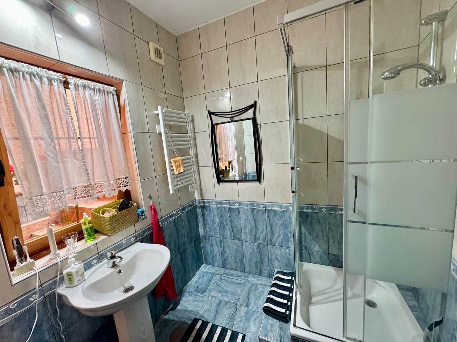 4 soveværelse Semi-Rækkehus til salg i Icod de los Vinos - € 395.000 (Ref: 8940340)