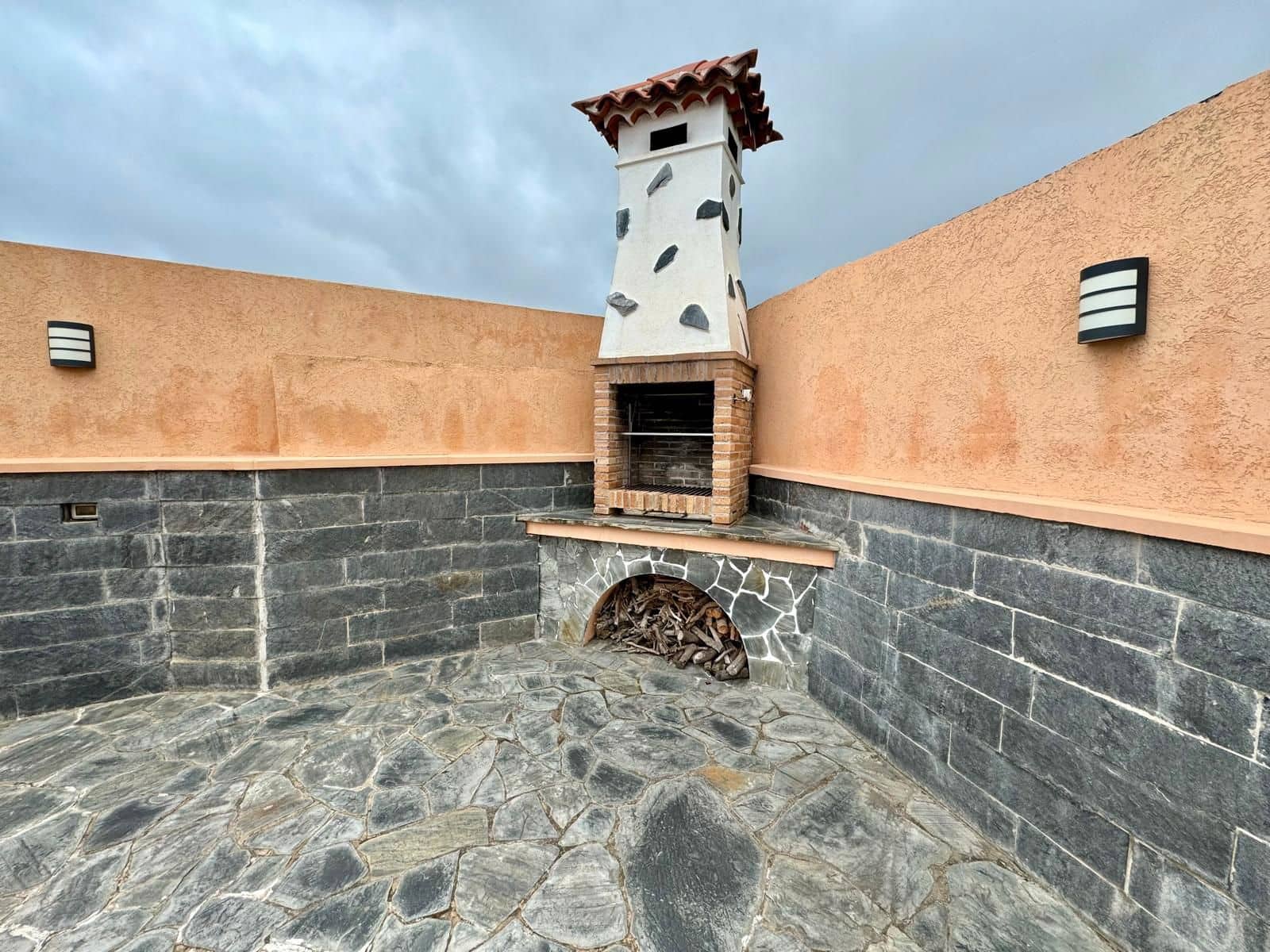 4 soveværelse Semi-Rækkehus til salg i Icod de los Vinos - € 395.000 (Ref: 8940340)