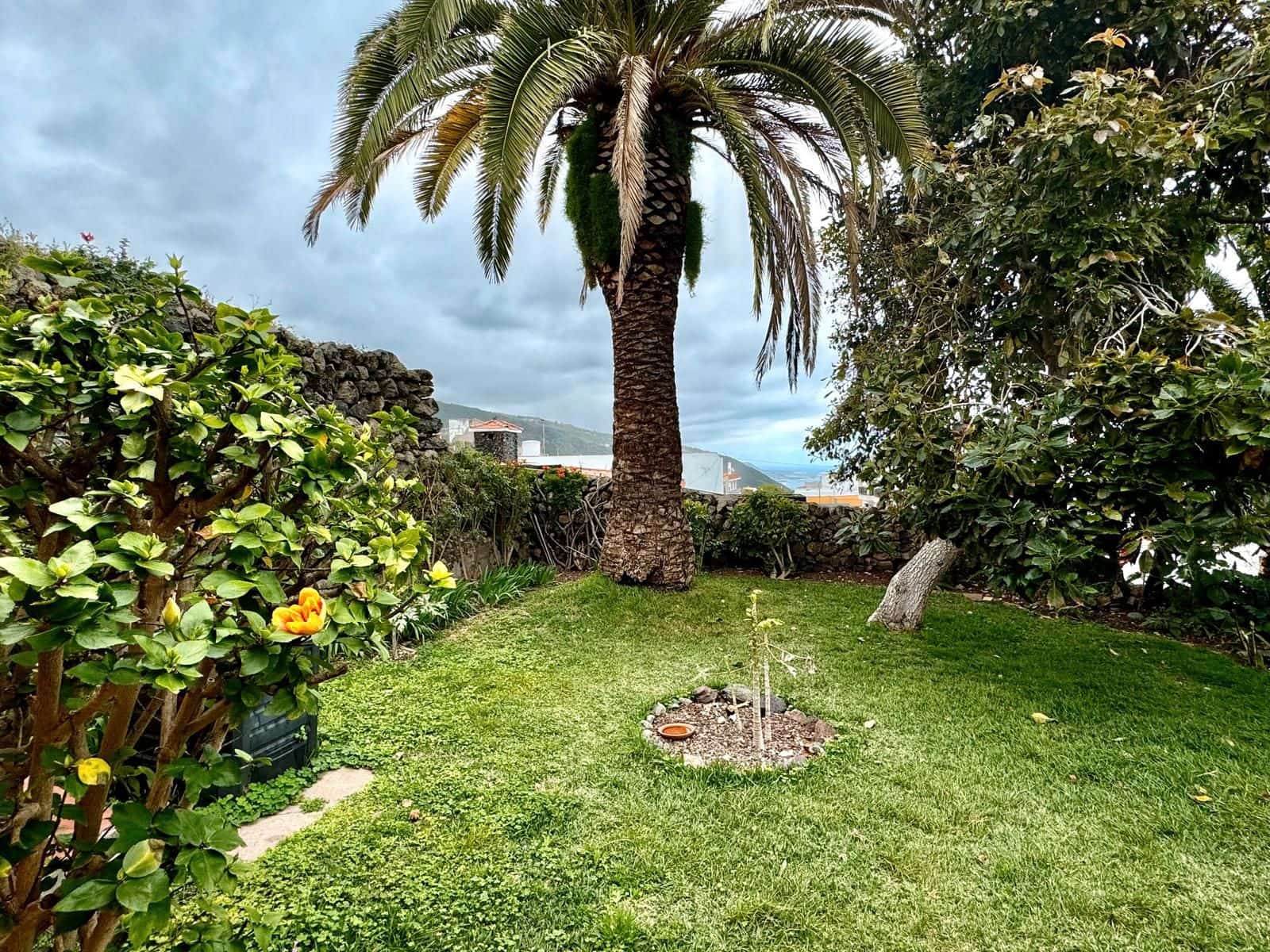 4 soveværelse Semi-Rækkehus til salg i Icod de los Vinos - € 395.000 (Ref: 8940340)