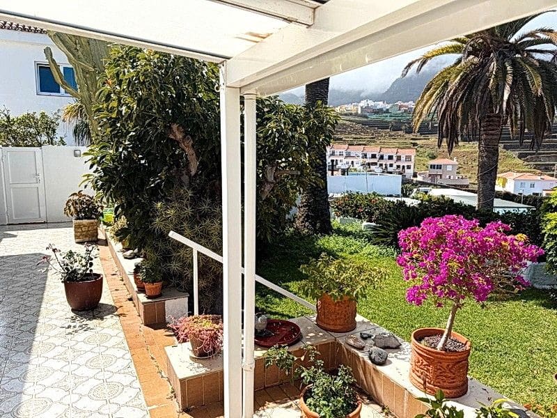 2 sypialnia Bungalow na sprzedaż w Los Realejos z garażem - 385 000 € (Ref: 8940353)