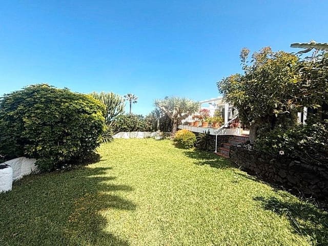 2 slaapkamer Bungalow te koop in Los Realejos met garage - € 385.000 (Ref: 8940353)