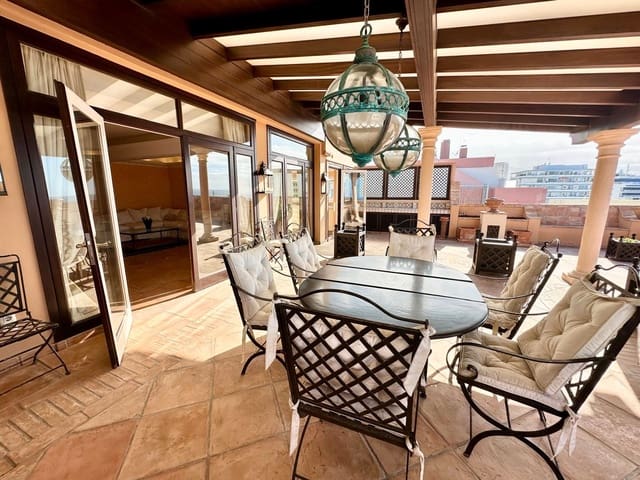 1 slaapkamer Penthouse te koop in Puerto de la Cruz met garage - € 900.000 (Ref: 8974050)